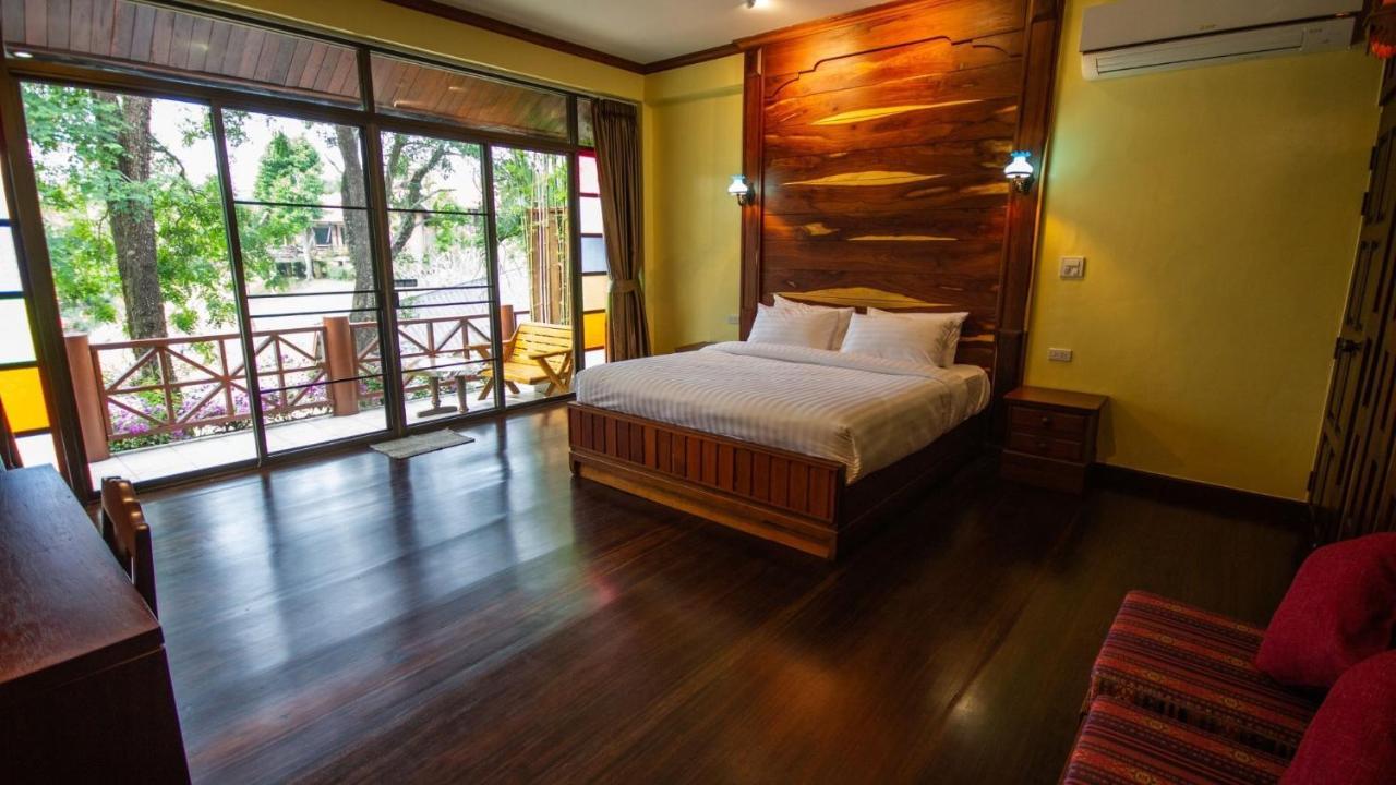 Bed and Breakfast Baan Wanwaree Kanchanaburi Exterior foto
